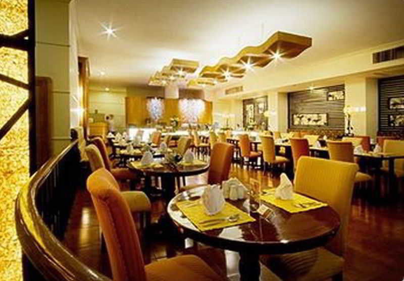 The Bellavista Hotel Lapu-Lapu City Exterior photo